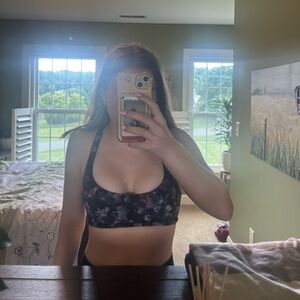 Lulu lemon sports bra.